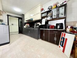 Blk 125 Bukit Batok Central (Bukit Batok), HDB Executive #639364101